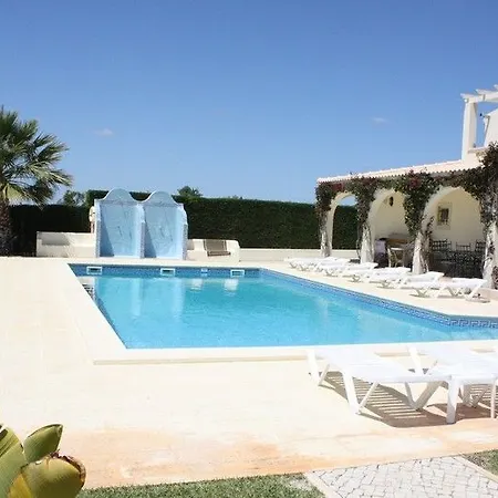 Monte Dos Avos, By Algarveblossom Албуфейра