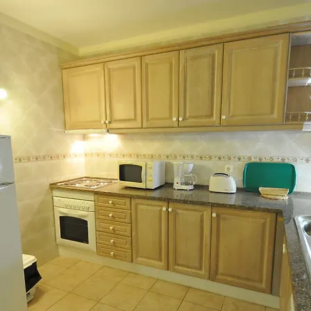 Monte Dos Avos, By Algarveblossom 阿尔布费拉