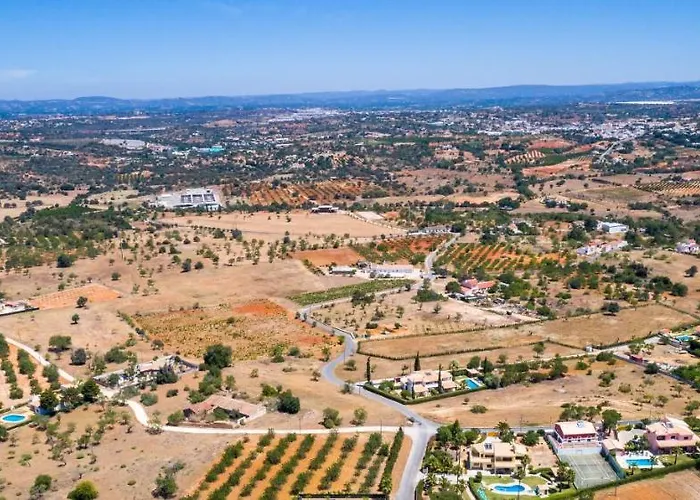 Monte Dos Avos, By Algarveblossom Albufeira