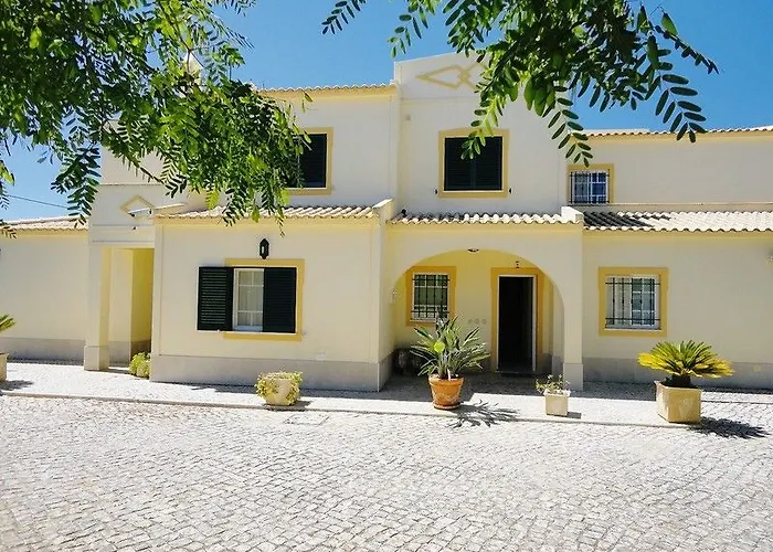 Monte Dos Avos, By Algarveblossom Albufeira